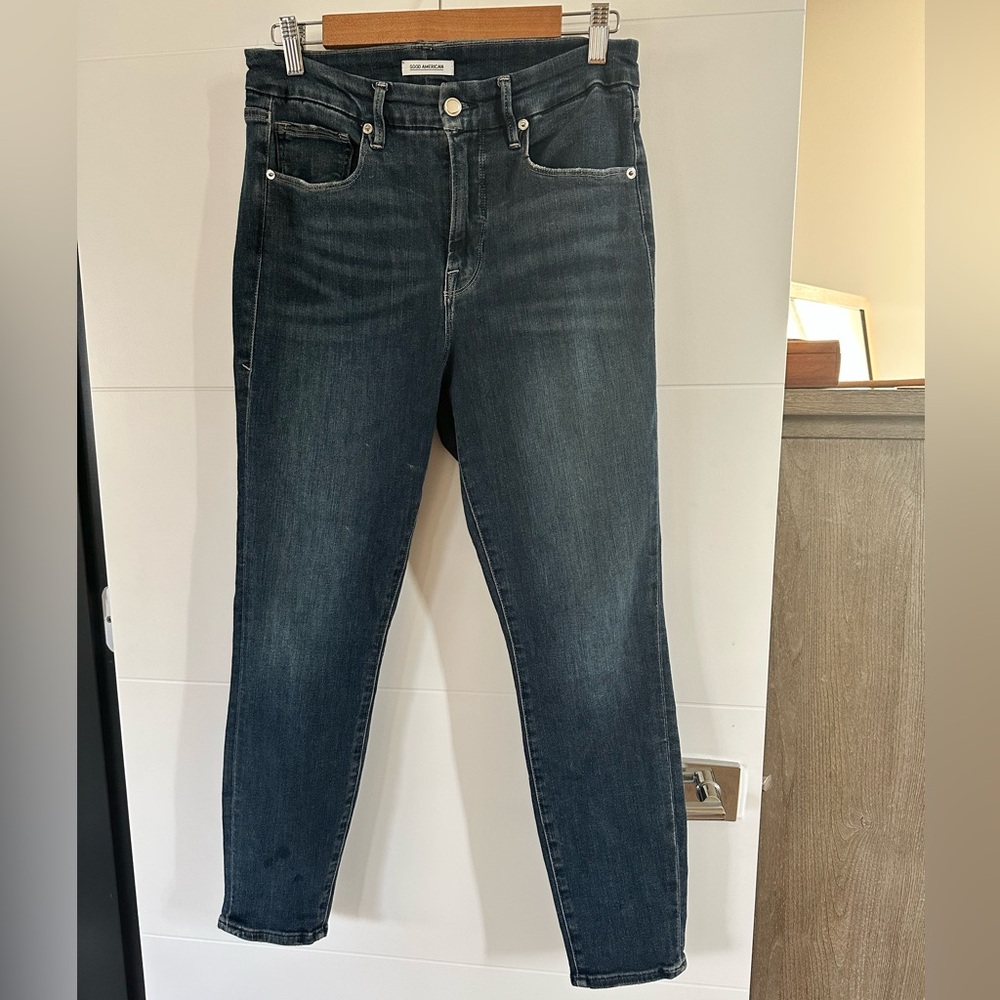 Good American Dark Wash Ankle Jeans
